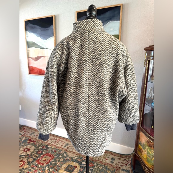 Vintage Gray and cream Herringbone Wool Coat - Picture 3 of 9